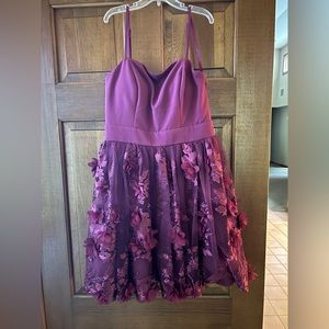 Pink 
Worn once
Size 3 
TRIXXI clothing company